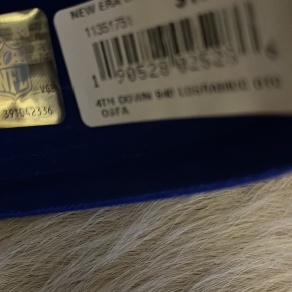 Rams New Era hat - Picture 4 of 6